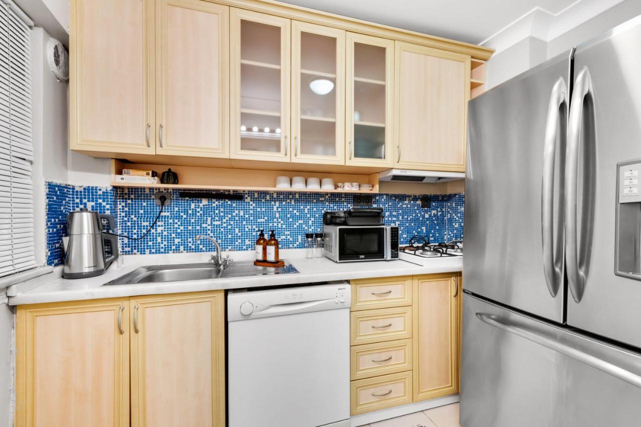 Modern Flat In The Heart Of Istanbul Apartment Екстериор снимка