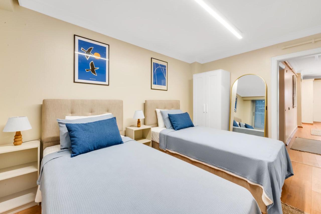 Modern Flat In The Heart Of Istanbul Apartment Екстериор снимка